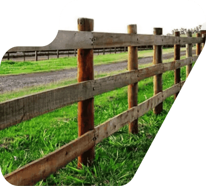 imagem cerca rural com réguas eucalipto tratado eucatratus